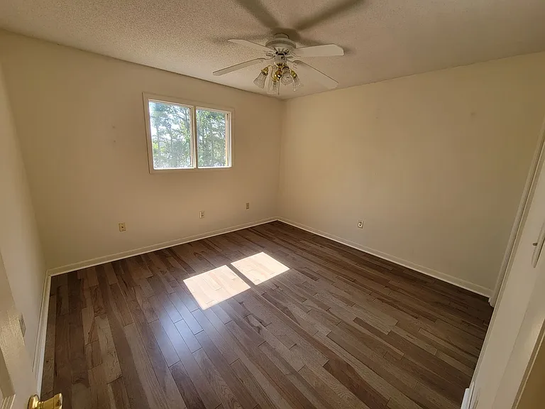 5081 Cypress Lake Dr — Photo 11