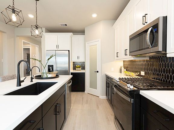 Alder Kitchen