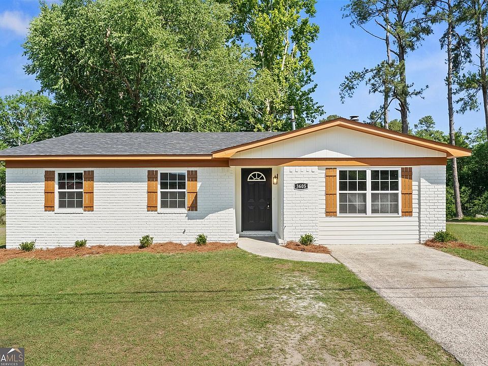 1st image of 3605 Cameron Dr