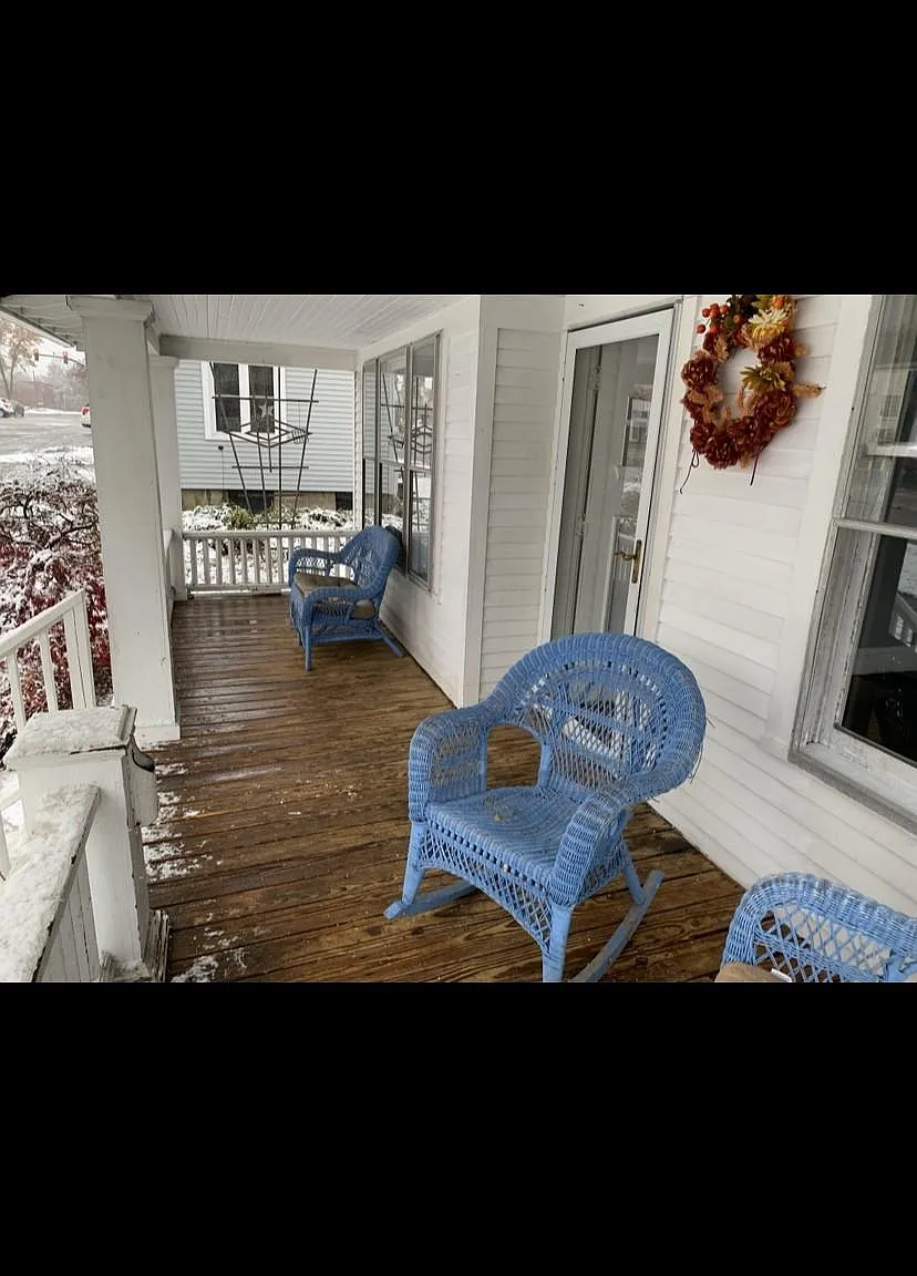 3 bed, 1.5 bath, 1284 sqft, $1,750 — Photo 3
