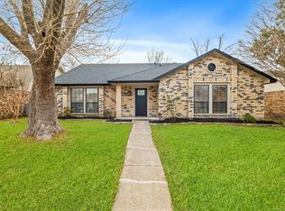 9410 Grant Dr, Rowlett, TX 75088