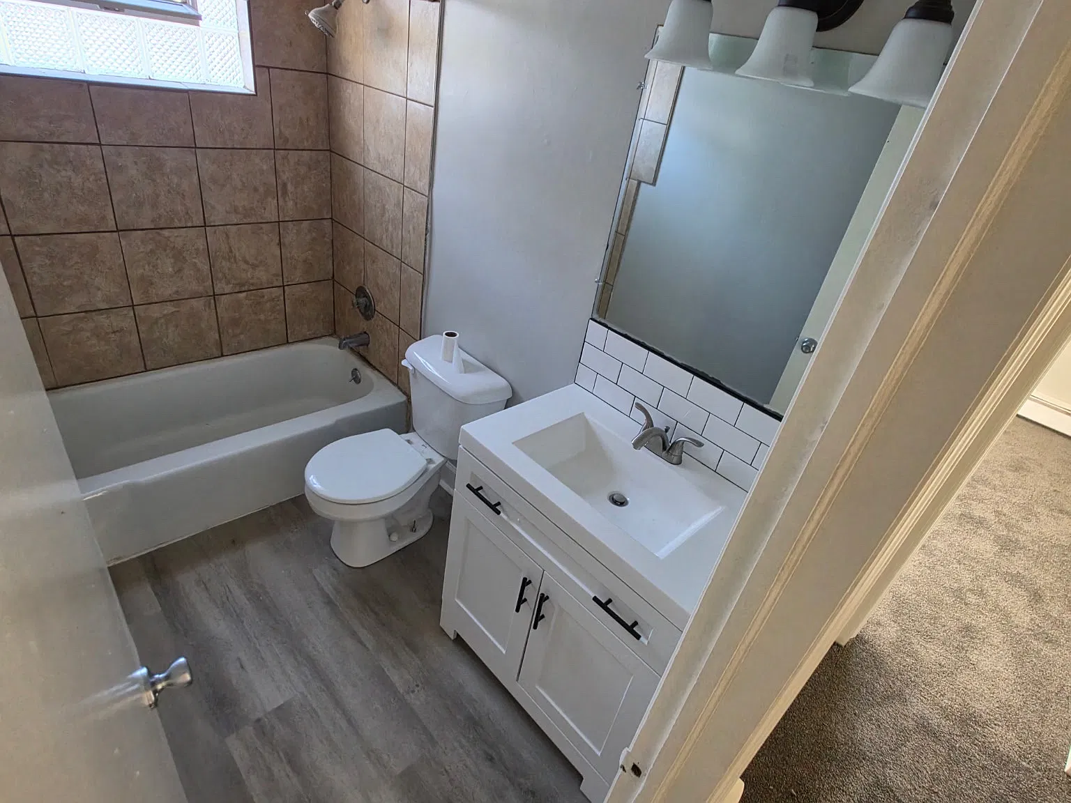 2 bed, 750 sqft, $1,500 — Photo 4