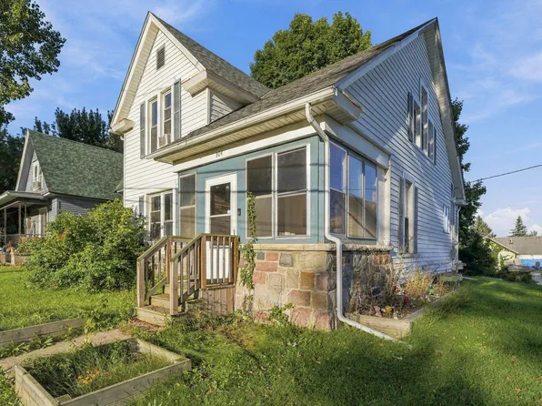 804 N Main St, Nashville, MI 49073