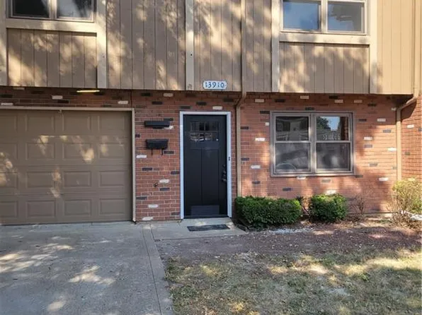 13910 Dundee Cir, Grandview, MO 64030