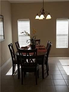 WHI4P906DP-formal-dining-area