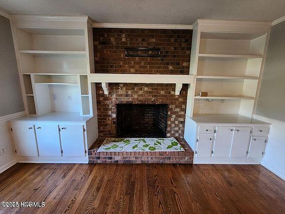3rd image of 400 Tuckahoe Drive