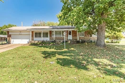 1st image of 19 Forest Home Ct