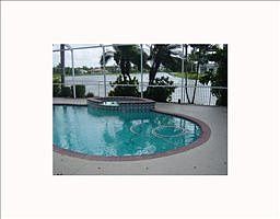 3rd image of 7320 NW 68th Ave