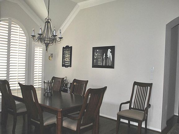 Both formals also have beautiful double crown molding.