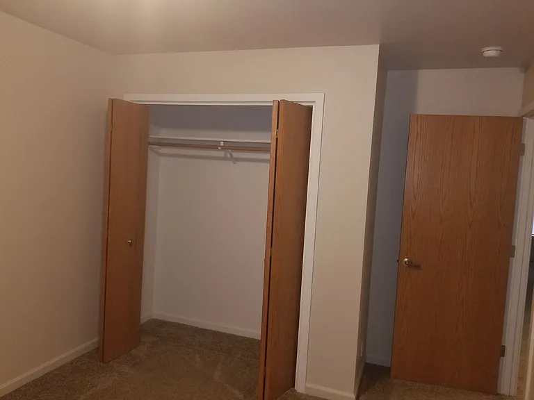 153 E Adams Ave — Photo 6