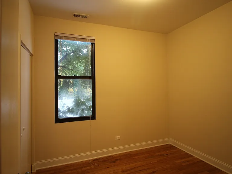 5407 N Ravenswood Ave #2 — Photo 6