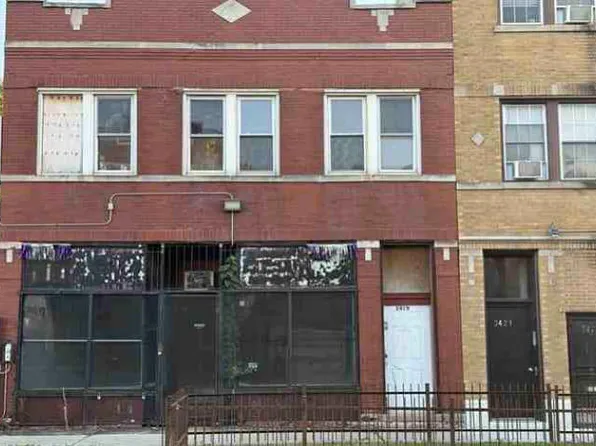 2419 W Marquette Rd, Chicago, IL 60629