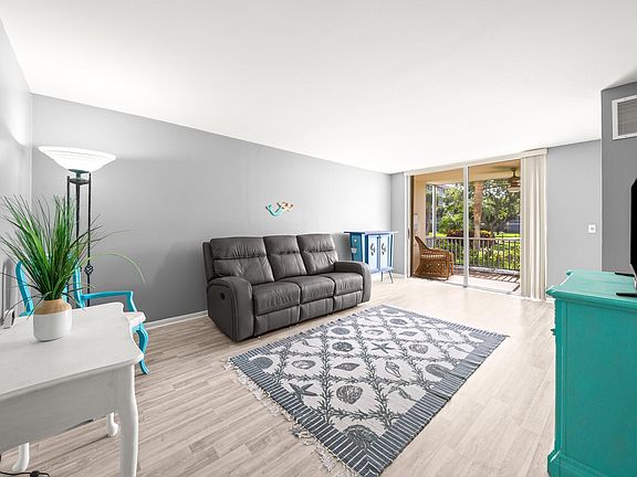 3rd image of 2525 Florida Boulevard #130