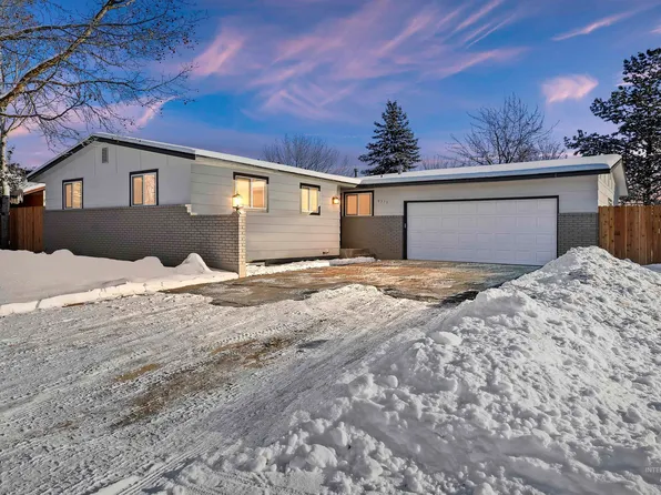 8375 W Midland Dr, Boise, ID 83704