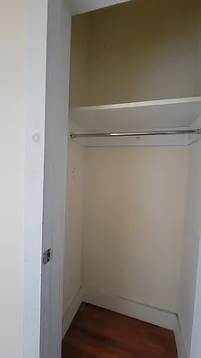 Rented by BRICK & GALO REALTY CORP | media 24