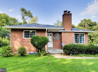 6116 Munson Hill Rd, Falls Church, VA 22044
