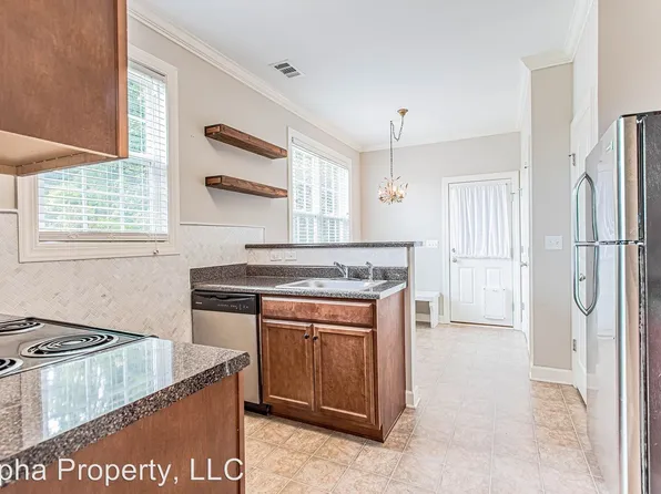 20 Casey St, Greenville, SC 29601