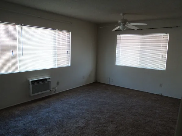 7424 Magnolia Ave APT H, Riverside, CA 92504