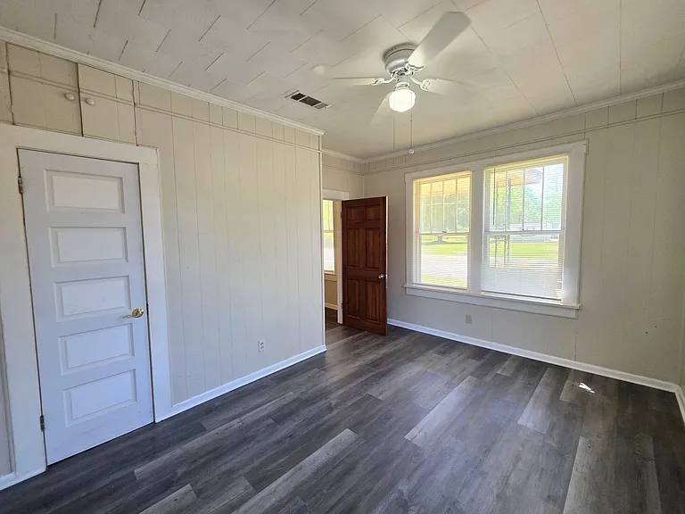 5404 N Blue Angel Pkwy — Photo 15