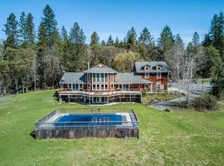 5732 Hugo Rd, Grants Pass, OR 97526