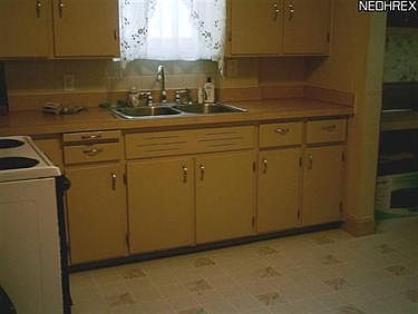 4th image of 270 Grace Ave