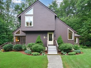 6 Castle Hill Rd, Hopkinton, MA 01748