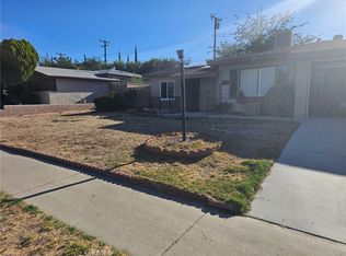 37425 5th St E, Palmdale, CA 93550
