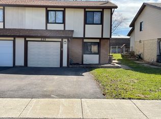 225 Troy Ln #225, Lombard, IL 60148