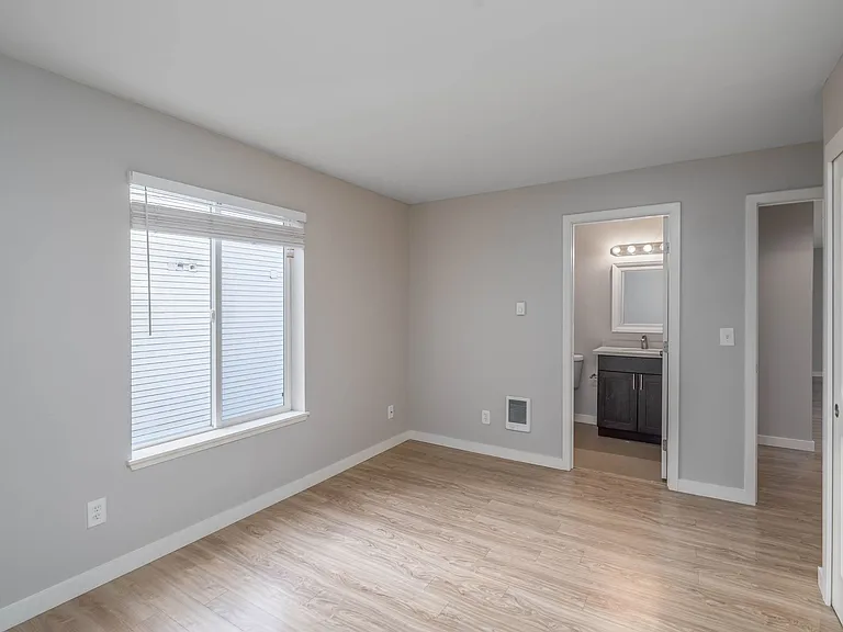 The Aire Apartments — Photo 9