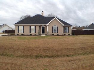103 Camden Ln, Bonaire, GA 31005