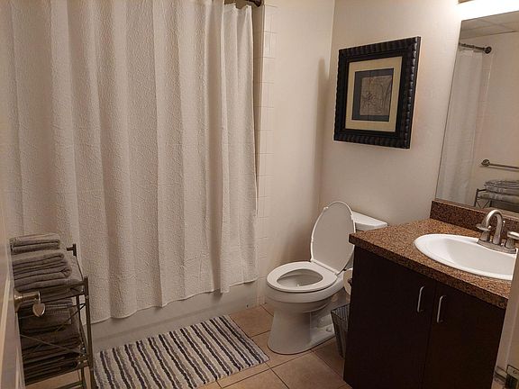 3rd image of 1018 Park Blvd #1414