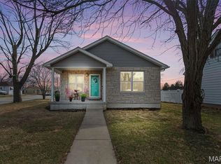 114 Linn Dr, Sainte Genevieve, MO 63670