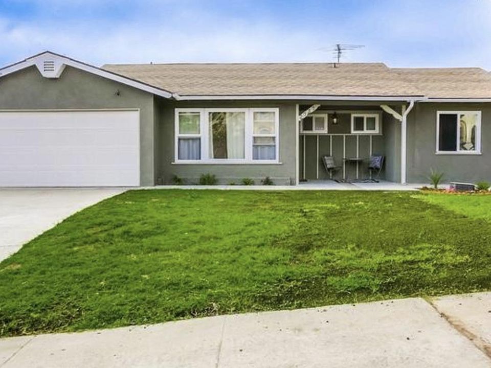 1st image of 2737 Lancelot Dr #A