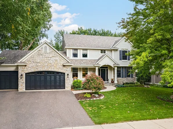 4408 Snail Lake Blvd, Shoreview, MN 55126