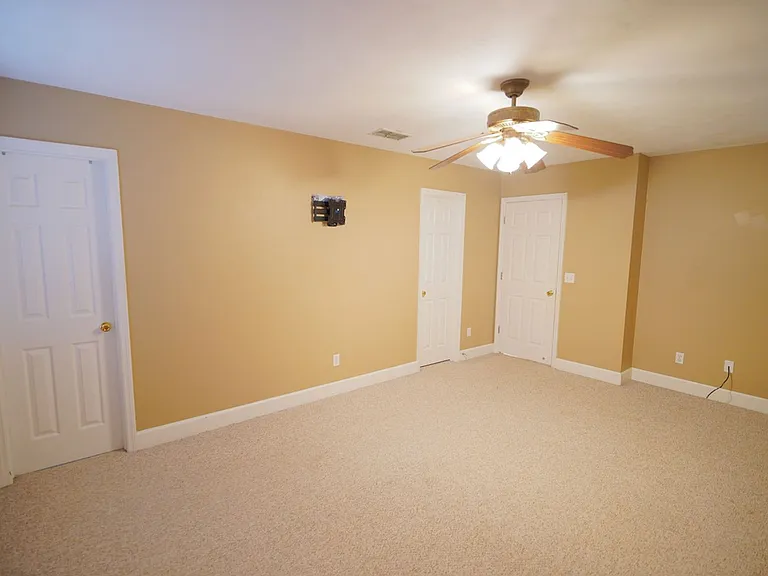 2029 Ascot Way — Photo 11