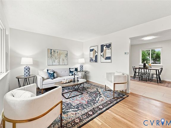 3rd image of 309 Gawain Ct