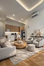 179 North 7th Street, #1C