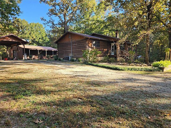 3rd image of 716 County Road 573