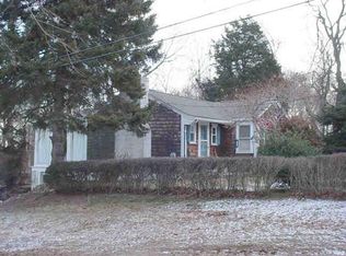 88 Winchester Dr, South Kingstown, RI 02879