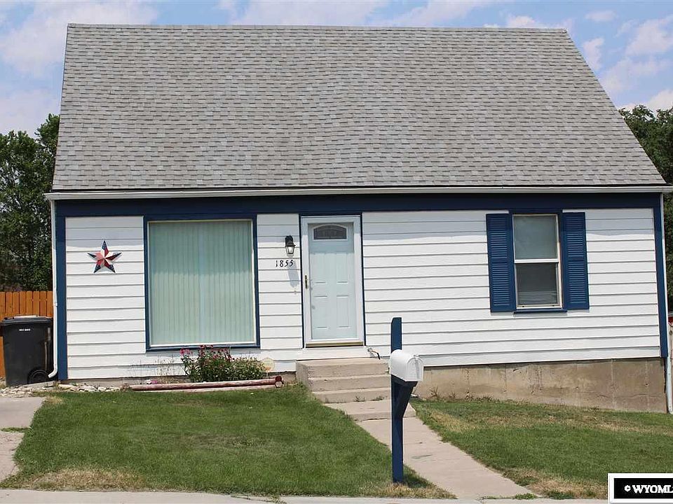 1st image of 1855 S Carolina Cir