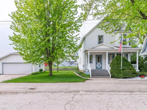 114 East Barrett STREET, Saint Cloud, WI 53079