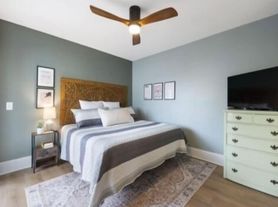 1518 N Carolina Beach Ave