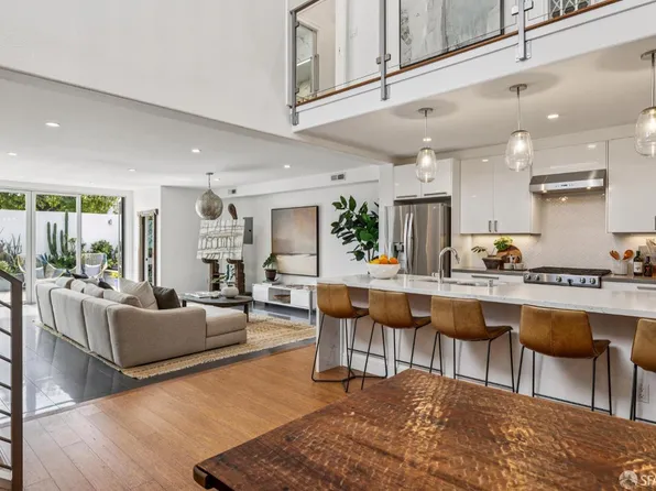 1450 Hawes St, San Francisco, CA 94124