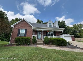 6701 Silver Fox Ct, Louisville, KY 40291