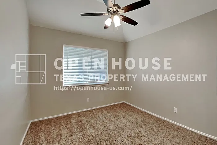 1115 Old Knoll Dr — Photo 18
