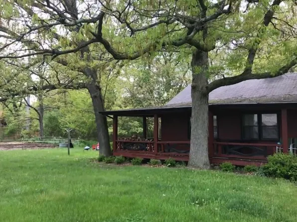 3848 Academy Rd, Michiana Shores, IN 46360