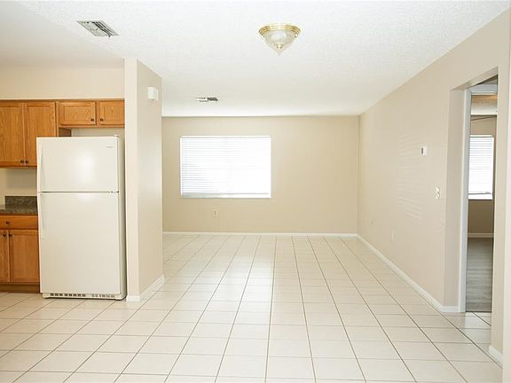 4th image of 10124 Carrin Rd