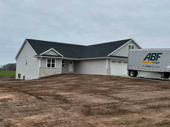 3740 Westpoint Rd, Green Bay, WI 54313