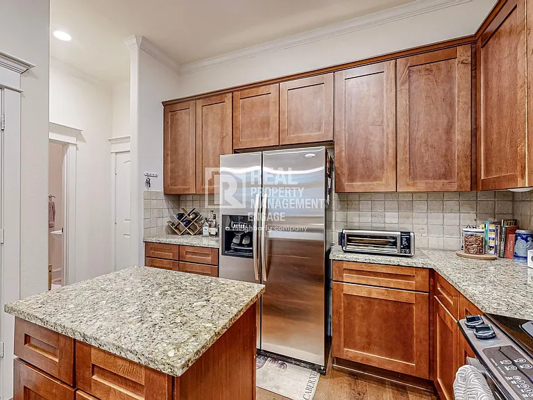 1600 Abrams Rd #39 — Photo 13