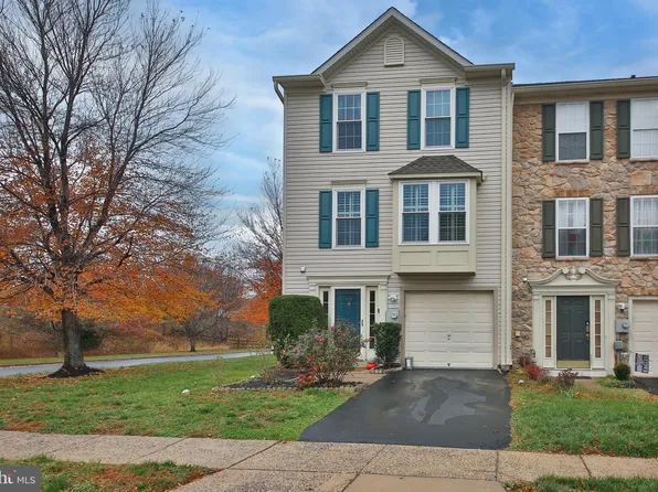 407 Anthony Ct, North Wales, PA 19454